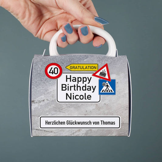 Tasse zum Geburtstag in Tassentasche
