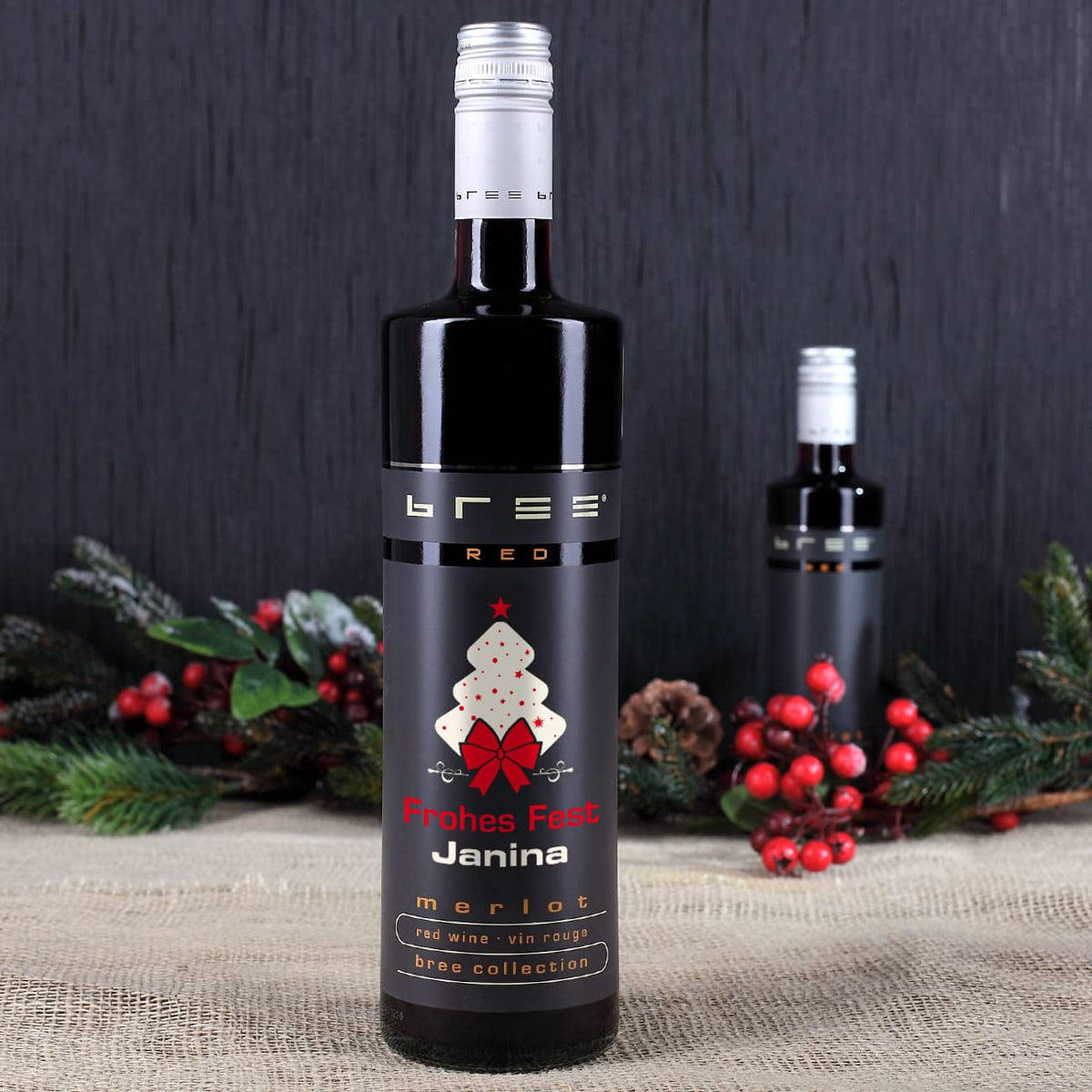 Merlot Rotweinflasche mit Namensaufdruck zum Fest