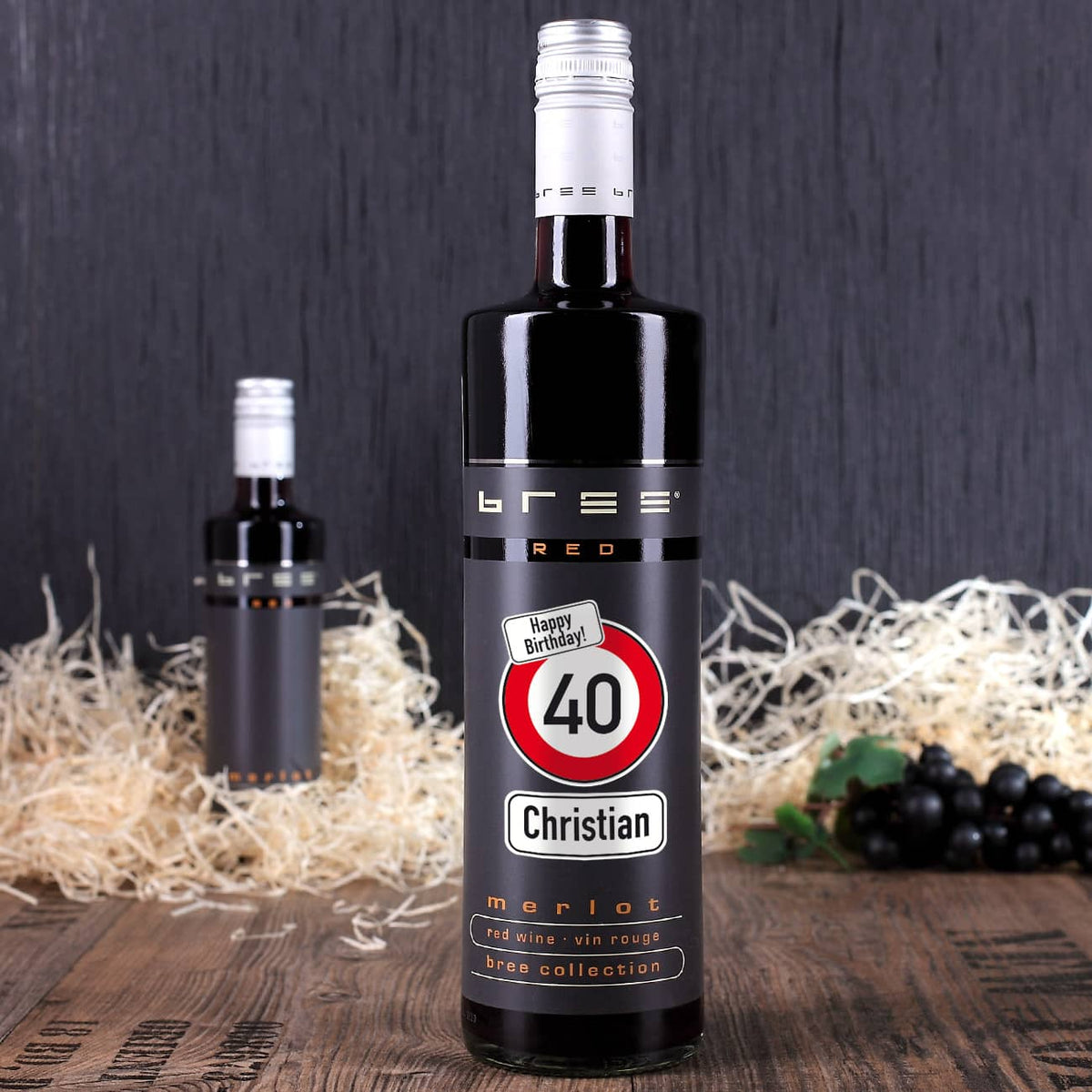 Achtung! Weinflasche mit Alter und Name zum Geburtstag