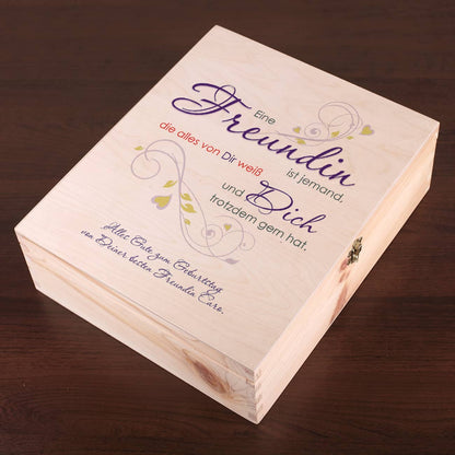 Naturholzkiste als Geschenkverpackung für die Freundin