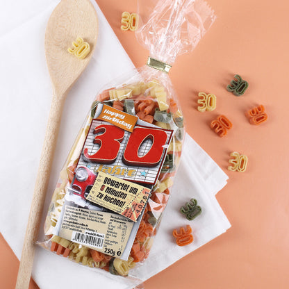 Zahlen Nudeln zum 30. Geburtstag
