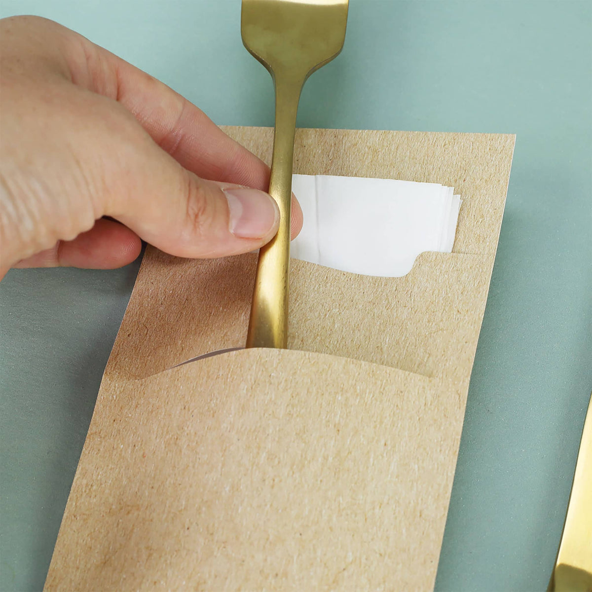 Detailansicht der Besteckaufbewahrung mit vorgeschlagener Platzierung