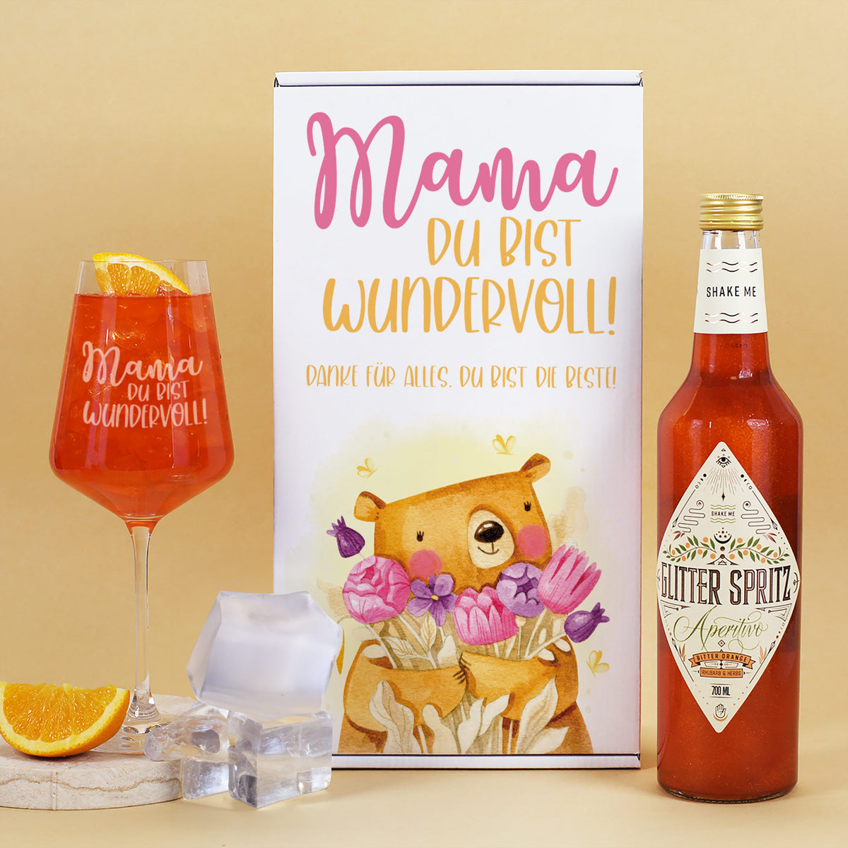 Geschenkset 'Mamabär' zum Muttertag mit Glas & Aperitif nach Wahl - personalisiert