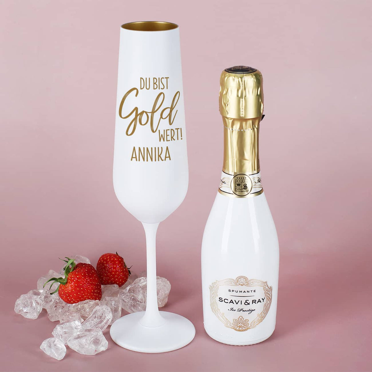 Sektglas in Weiß-Gold mit Gravur und kleiner Scavi & Ray Sektflasche