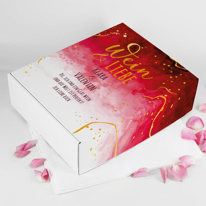 Liebe und Wein - Wein Geschenk Set mit zwei gravierten Weingläsern und Biorebe Wein