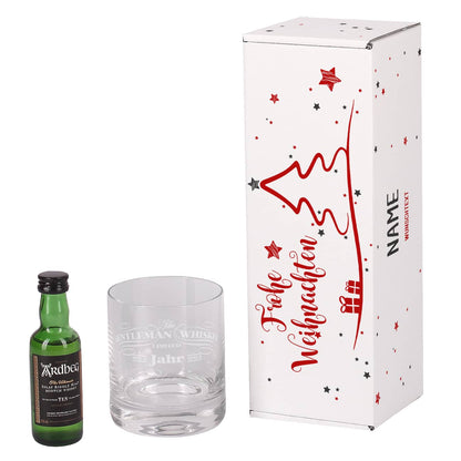 Whisky mit Glas und Verpackung Vorderansicht