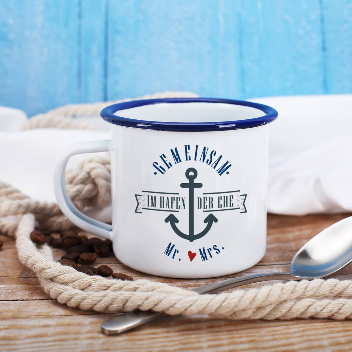 Maritime Emailletasse zur Hochzeit
