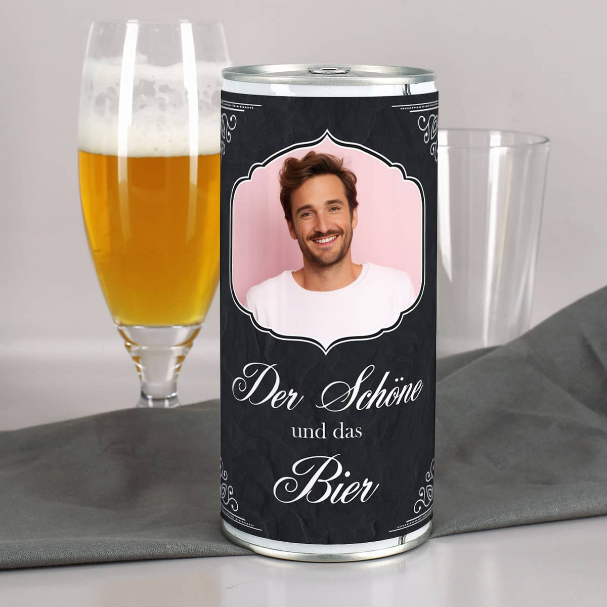Der Schöne und das Bier - Motiv mit Foto nach Wunsch