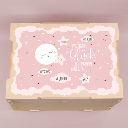 Personalisierter Deckel mit Name, Geburtsdatum und rosa Sternmotiv