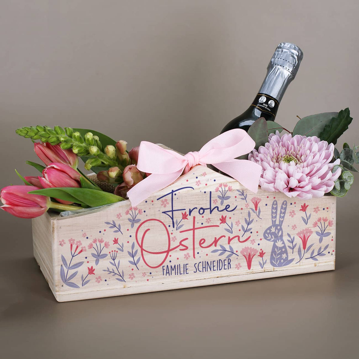 Geschenkkorb zu Ostern mit Name personalisiert