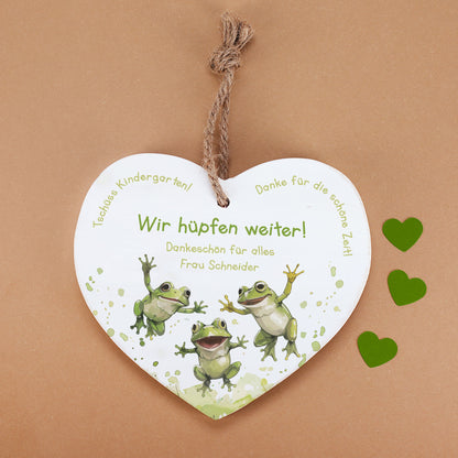 Personalisiertes Holzherz – Abschiedsgeschenk für den Kindergarten & Erzieher