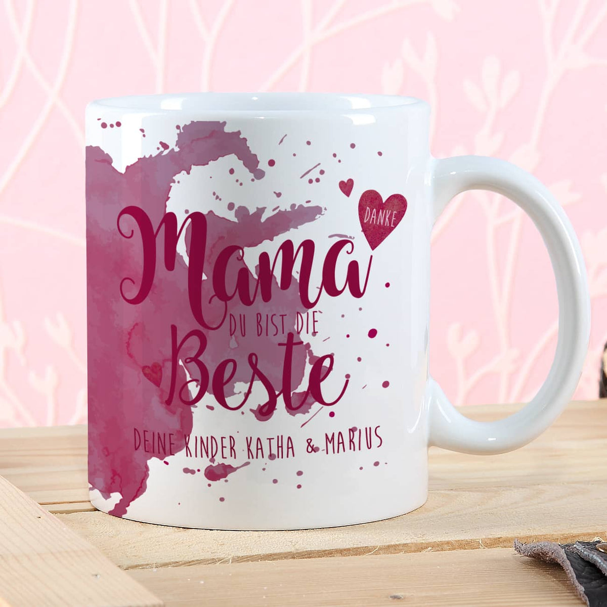 Tasse "Mama Du bist die Beste" in weinrot mit Wunschtext