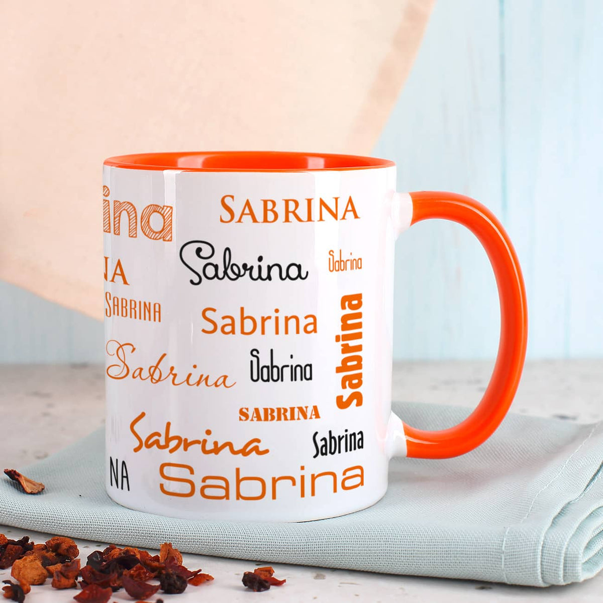 Tasse mit Namen in Orange