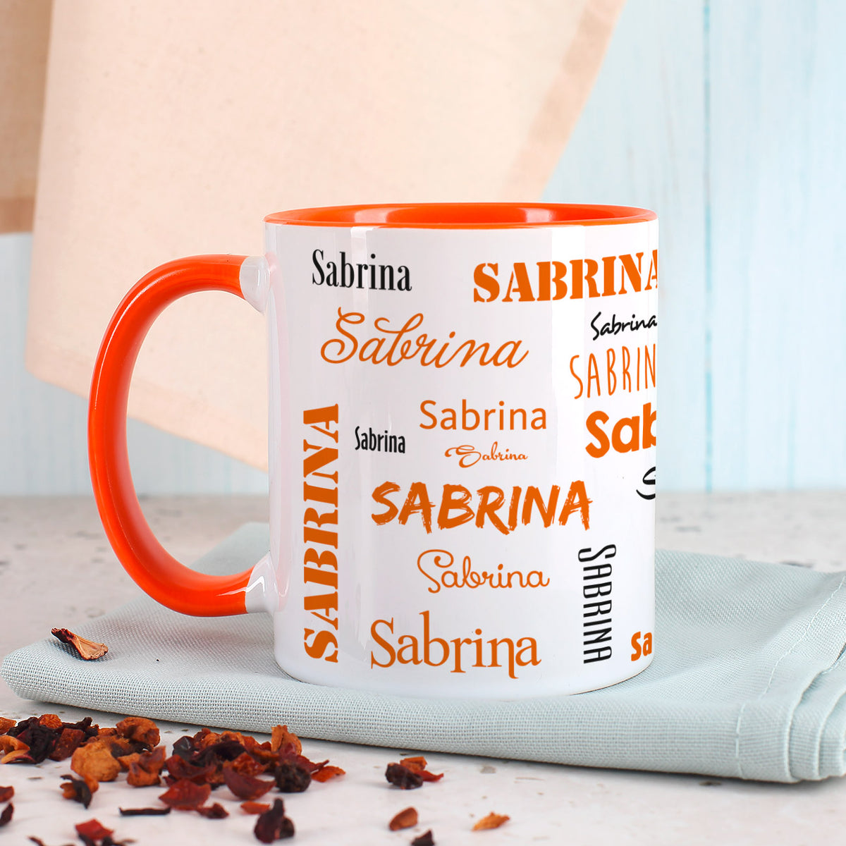 Tasse mit Namen in Orange