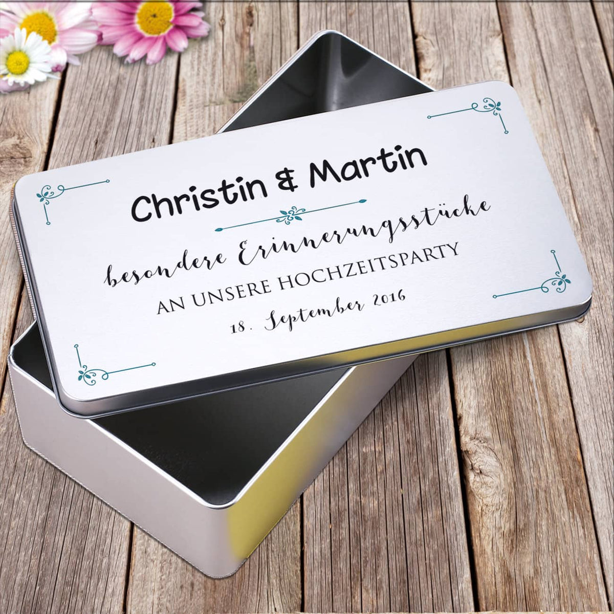 Geschenkdose zur Hochzeit mit ihrem Wunschtext bedruckt