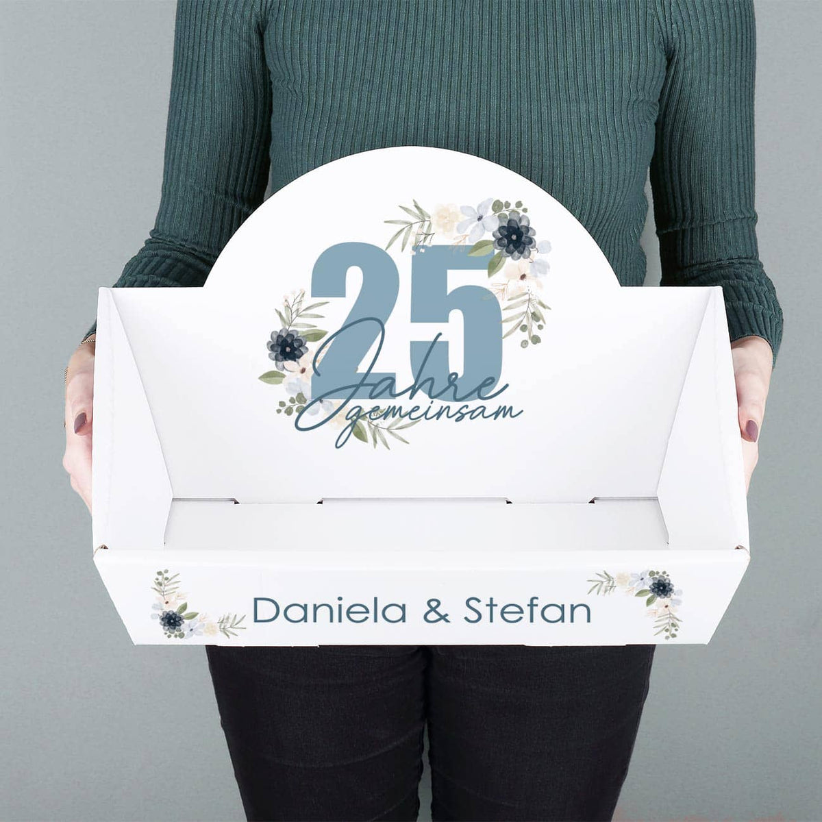25 Jahre gemeinsam - Geschenkkorb zur Silberhochzeit mit Namen - groß