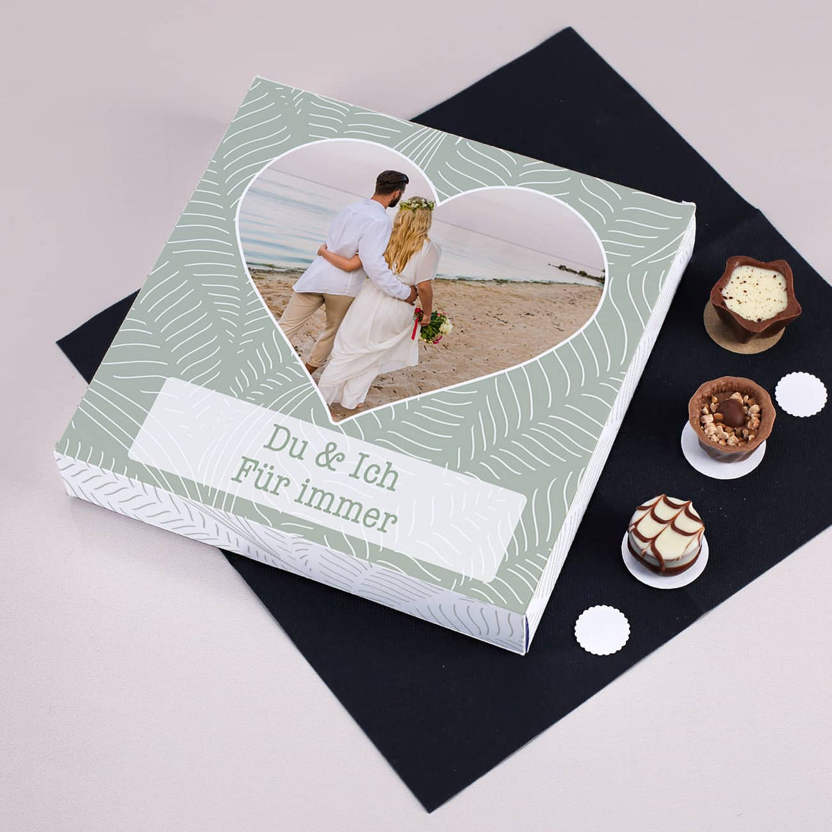 Lindt Schokoladenpralienn mit Herzfoto-Motiv