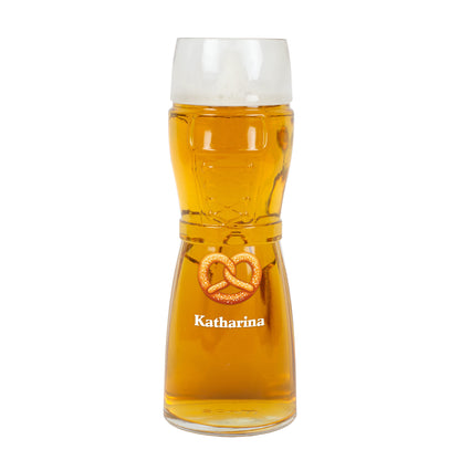 Bierglas mit Brezel-Motiv und Name Katharina freigestellt