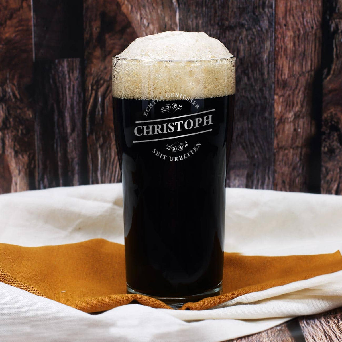 Pint Bierglas mit edler Gravur mit Name nach Wunsch