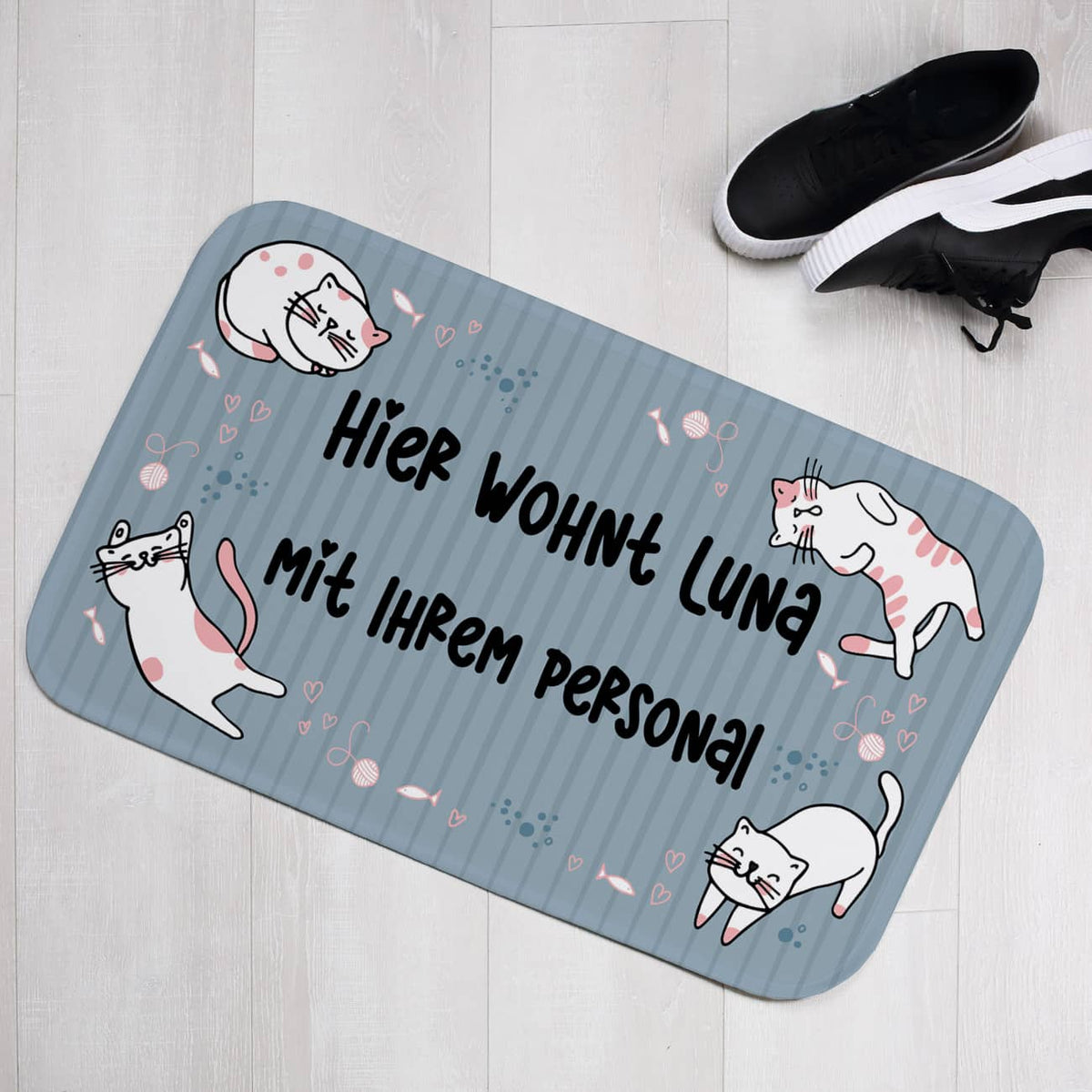 Kleiner Teppich mit Katzen und Wunschtext 76x48cm