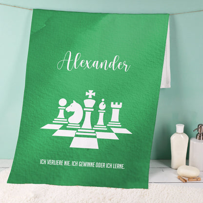 Personalisiertes Handtuch 50 x 100 cm in Weiß mit vollflächigem Druck: Name, Wunschtext und Hobby-Motiv.