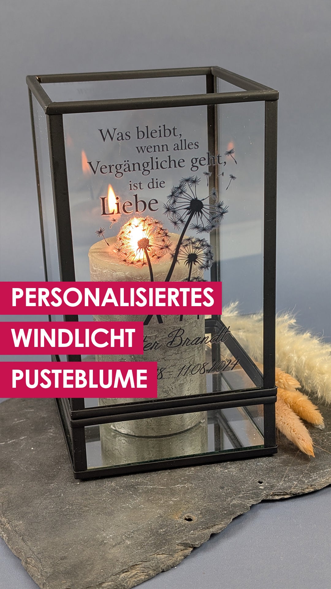 Video mit Windlicht Ritzenhoff & Breker personalisierte Laterne mit Namen und Datum. Motiv Pusteblume. Kerze wird angezündet.